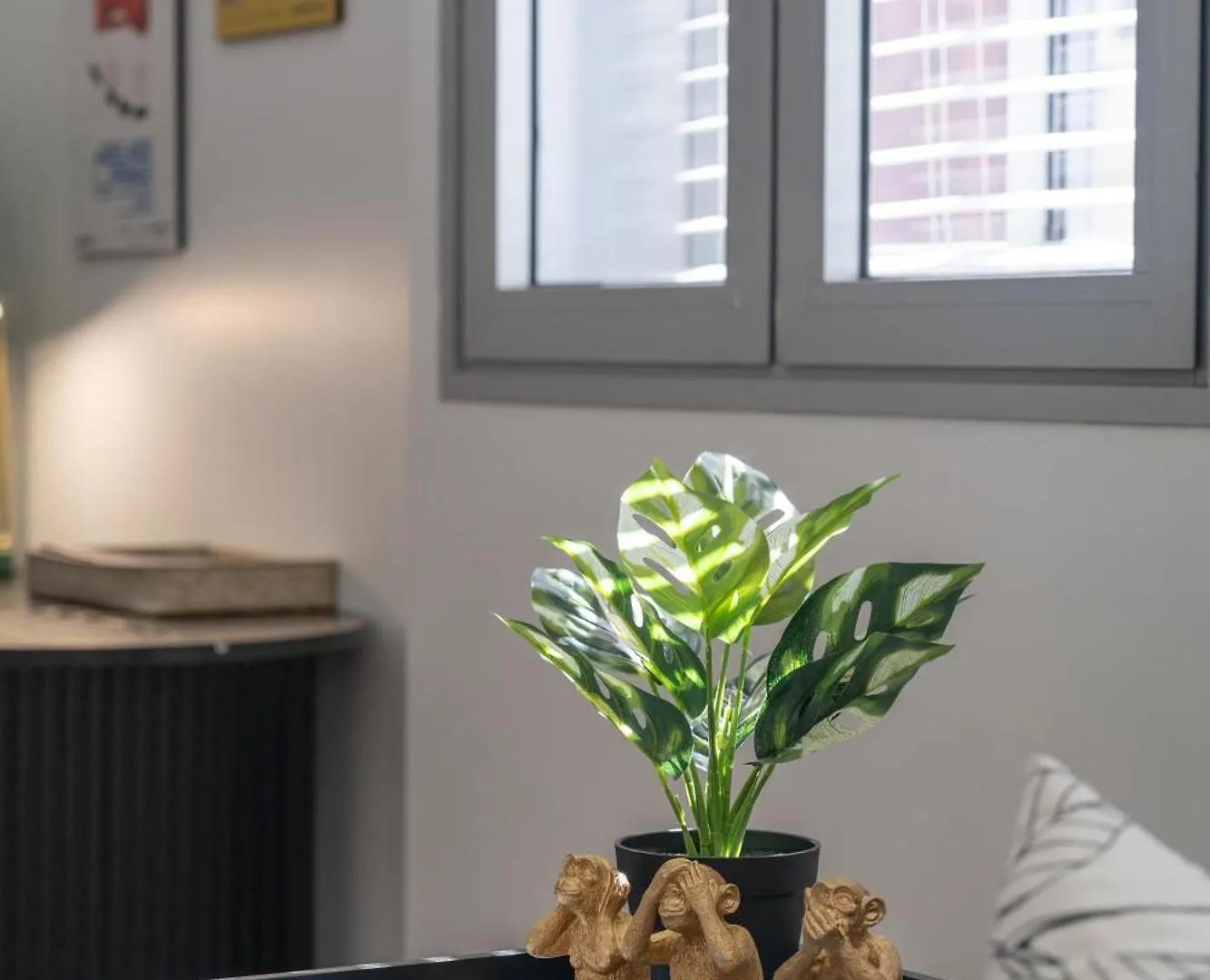 Artful Escape On York - 2X Carpark, Wifi, East End Apartment Adelaide