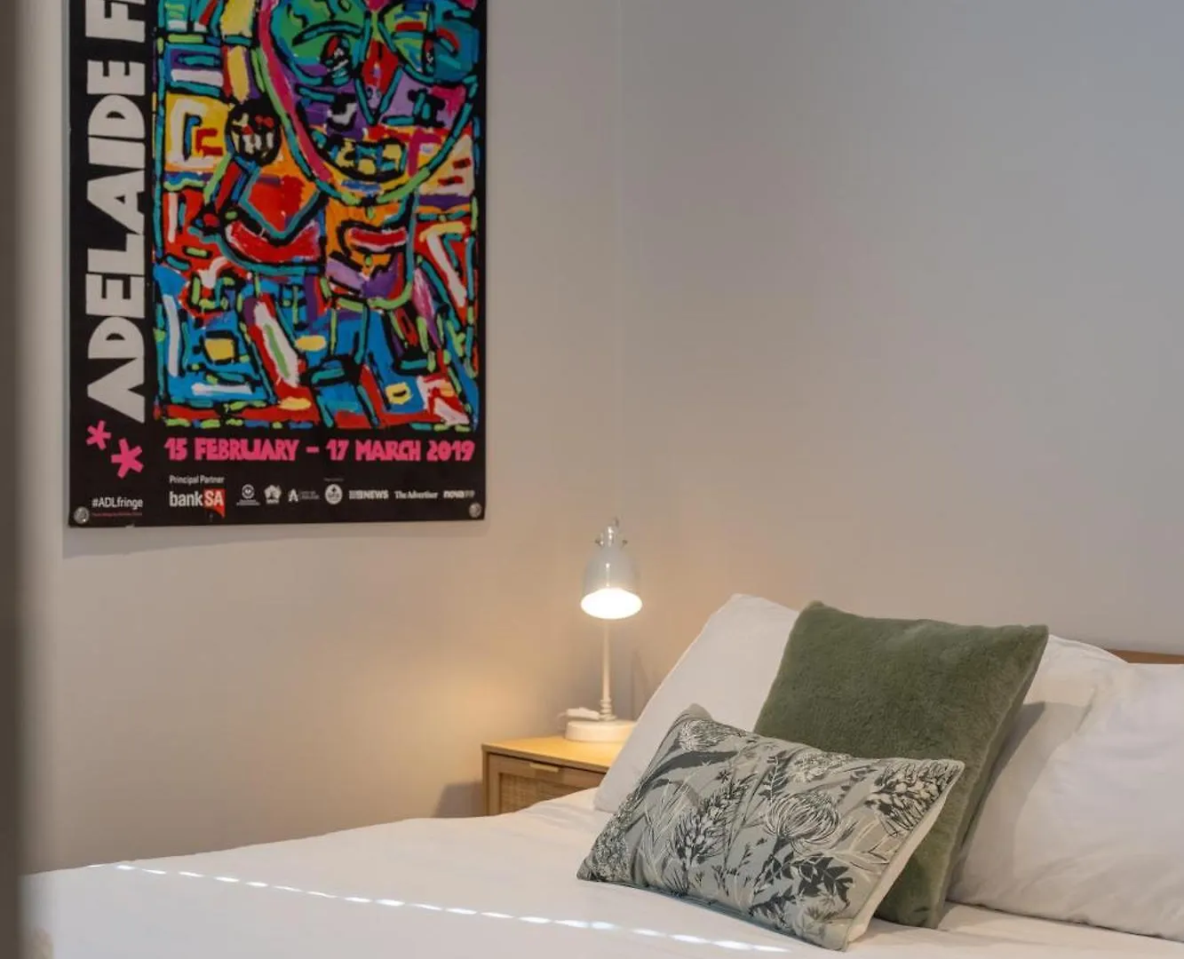 Artful Escape On York - 2X Carpark, Wifi, East End Apartment Adelaide Australia